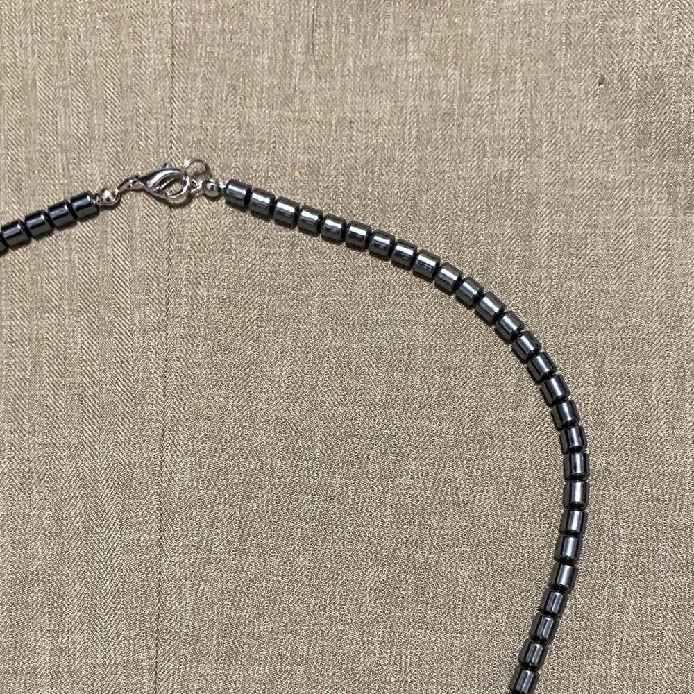 Vintage hematite necklace! - Picture 4 of 7